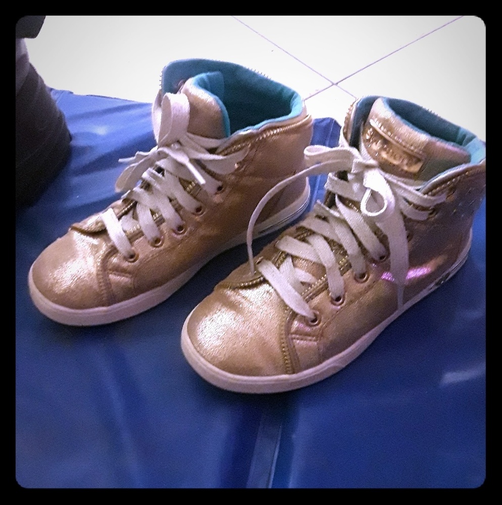Girls size 1.5 y